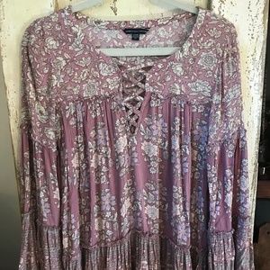 Bohemian American Eagle Mauve Floral Bell Sleeve Blouse